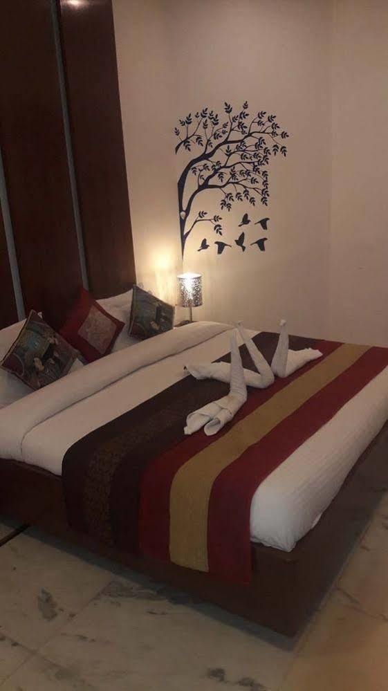 Hotel Namaskar Amritsar Exteriör bild
